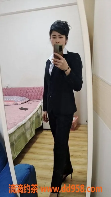 广州楼凤-广州海珠叶子，御姐服务450元