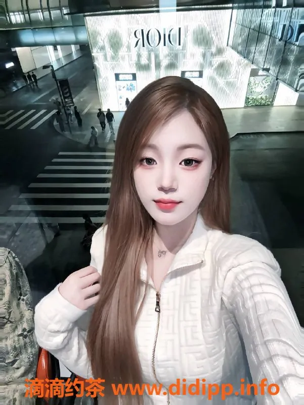 深圳楼凤-宝安嫩妹媛媛，800元体验多种服务