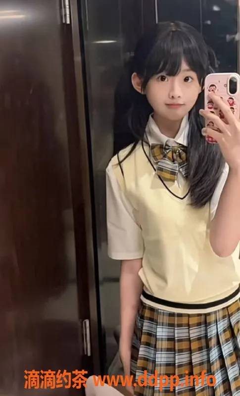 深圳楼凤-深圳南山胡图图，嫩妹萝莉，双向69，服务2500p起