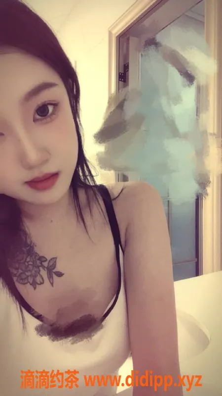 深圳楼凤-深圳福田嫩妹果茶，899起价，视频验证