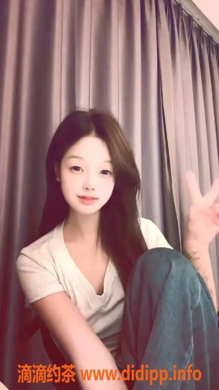 广州楼凤资源信息,广州番禺小柔，600元嫩妹服务，舌吻与六九体验