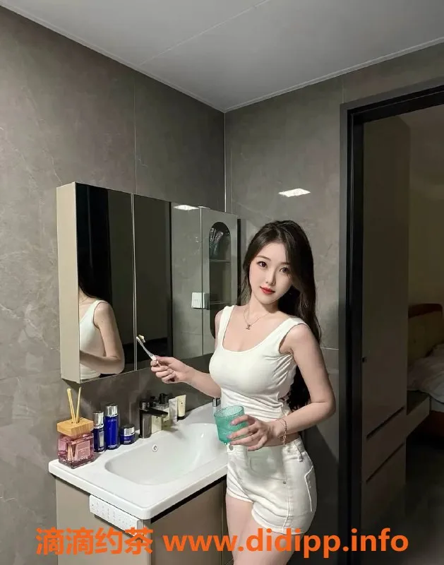 深圳楼凤-光明小圆征服你的心，600元起服务！