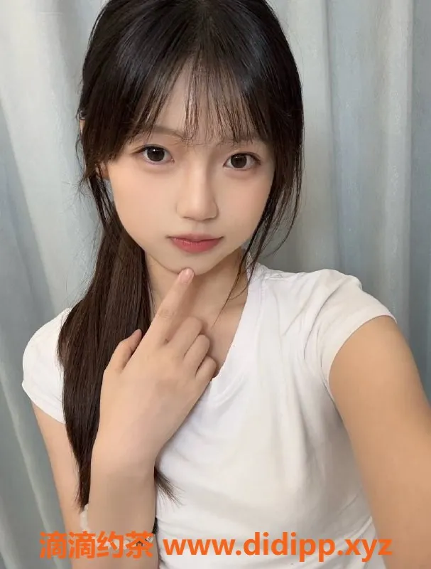 广州楼凤-天河区丫丫，课费700p起，私密服务等你来体验！