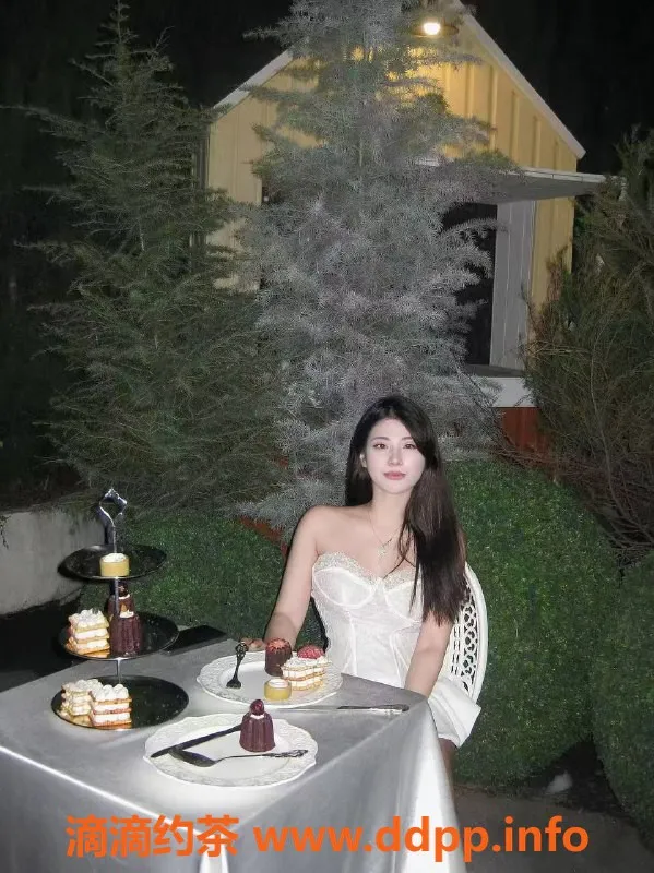 深圳楼凤-深圳罗湖小鹿老师，1000起，舌吻制服等服务