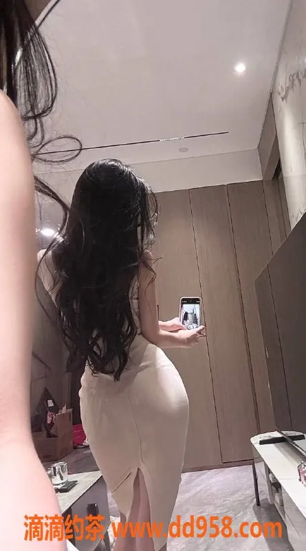 深圳楼凤-南山御姐Ab，165D胸围，98斤，3000起