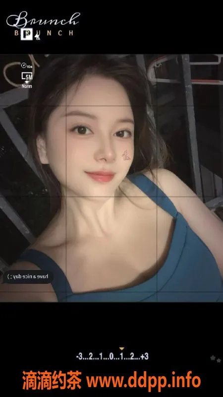 深圳楼凤-深圳宝安露玲，800p起，御姐69制服服务