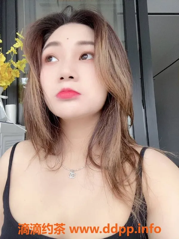 杭州楼凤-依依：身高168，体重50，优质服务等你体验