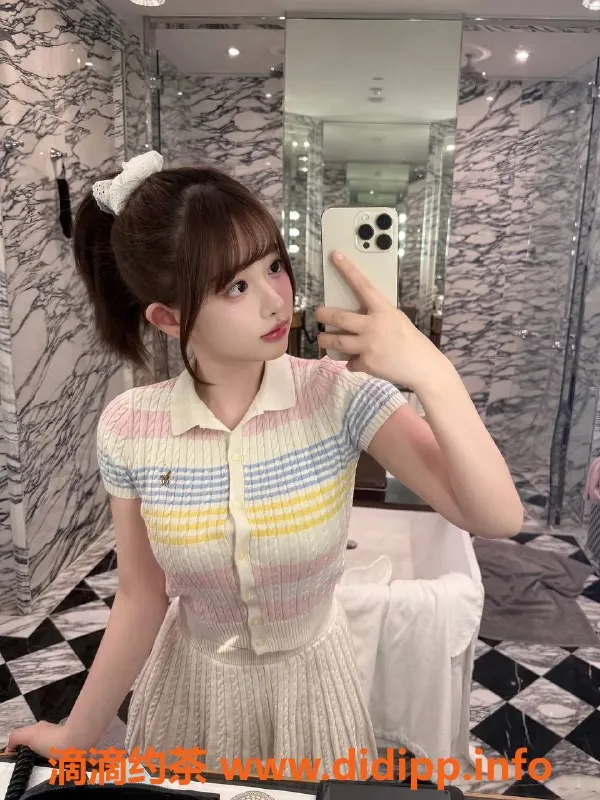 深圳楼凤-南山爱爱，1500元嫩妹服务体验