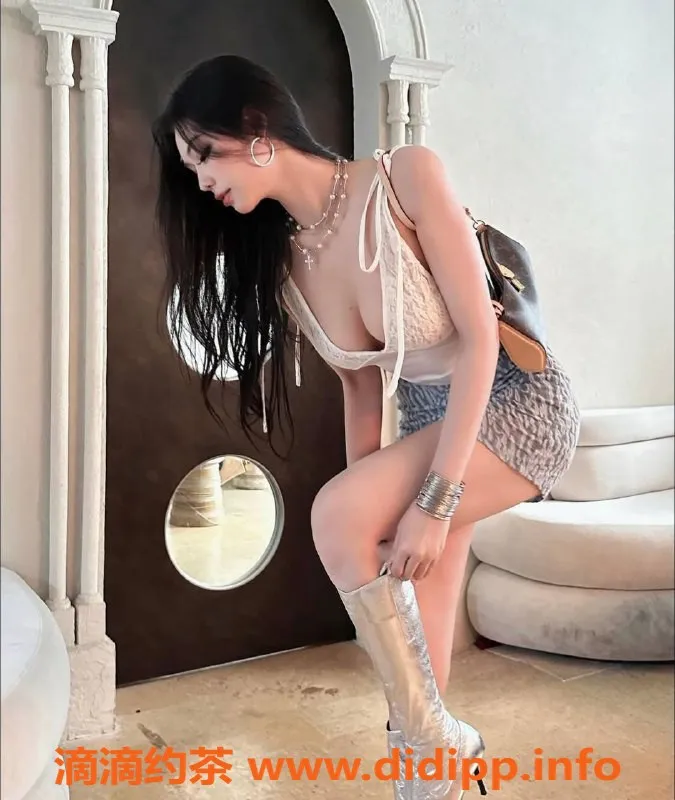 广州楼凤资源信息,广州天河艺名粥粥，800元提供多种服务