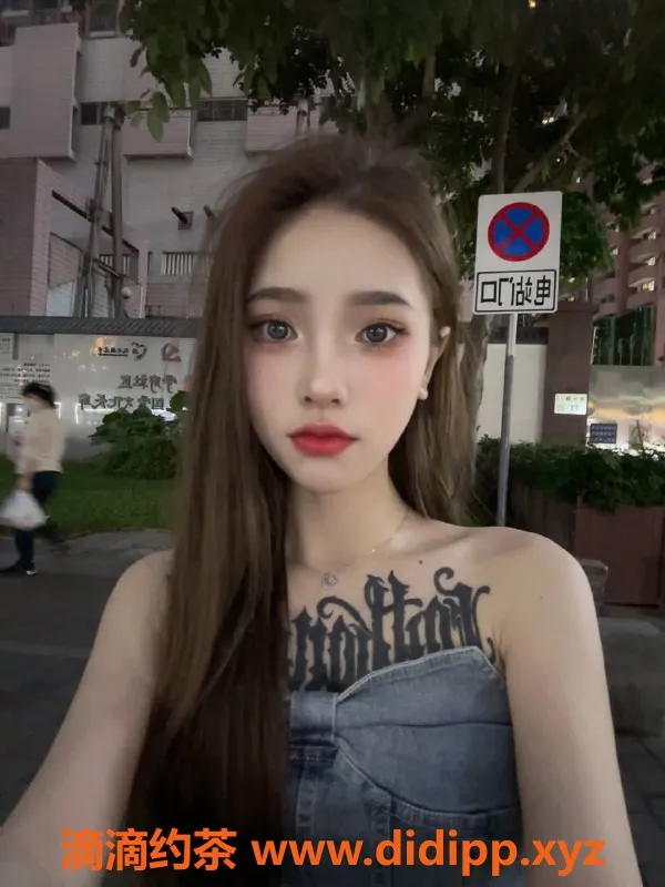 深圳楼凤-南山依依，2000元/次，服务专业，性价比高