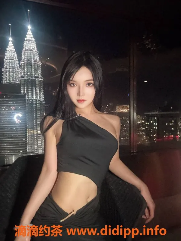 深圳楼凤-龙华日儿，25岁163cm，47kg，1800元享优质服务