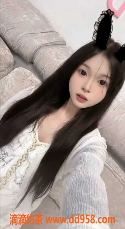 深圳楼凤-宝安嫩妹安安，700起魅力无限！