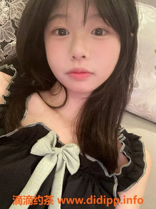 深圳楼凤-宝安嫩妹安安，700起魅力无限！