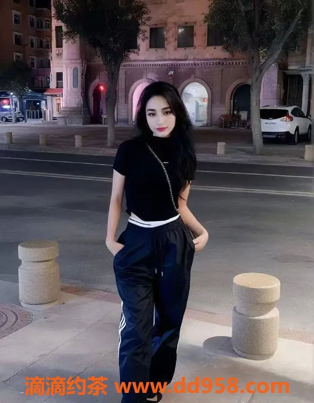 东莞楼凤-凤岗玛拉伊卡，洋酒嫩妹热情服务