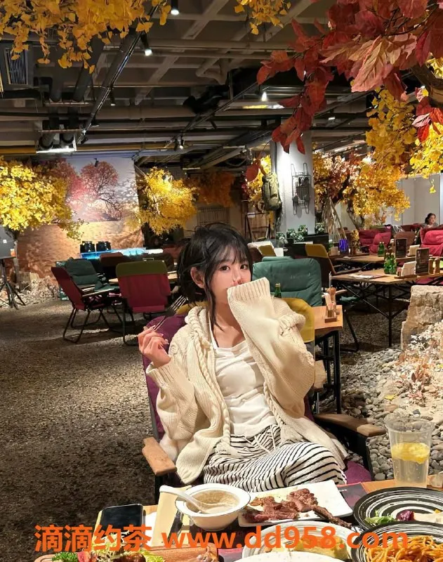 深圳楼凤-福田九乔，1200元茶费，美丽与服务并存