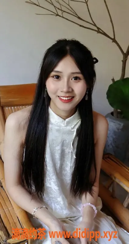 深圳楼凤资源信息,深圳南山安娜，1400元享鸳鸯浴与制服诱惑