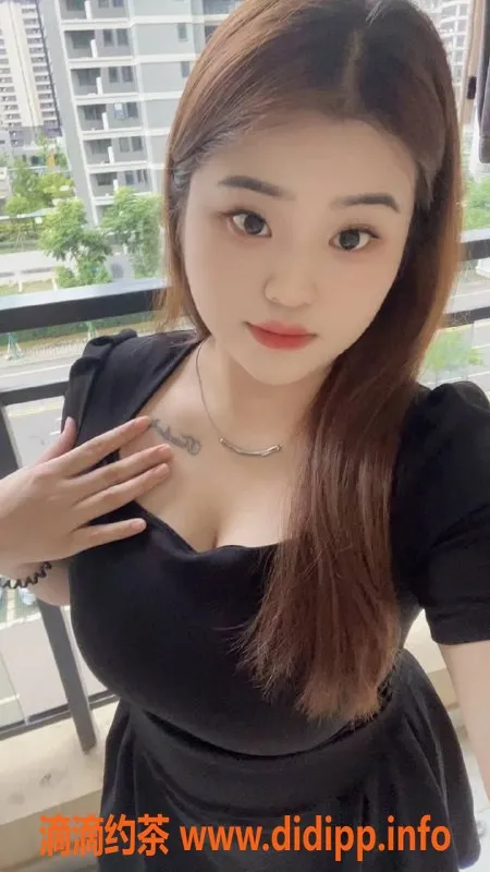 东莞楼凤-大朗晨晨，600元初体验，1200元专业服务