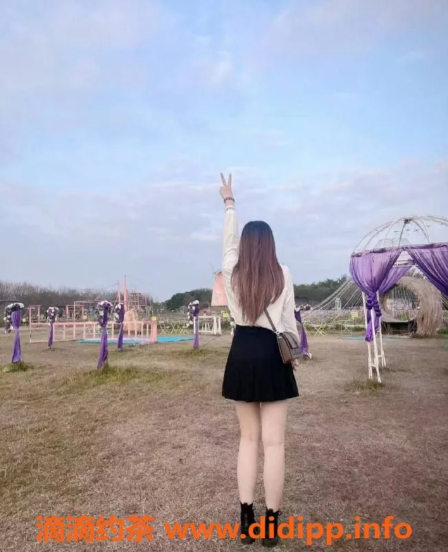 东莞楼凤-大朗晨晨，600元初体验，1200元专业服务