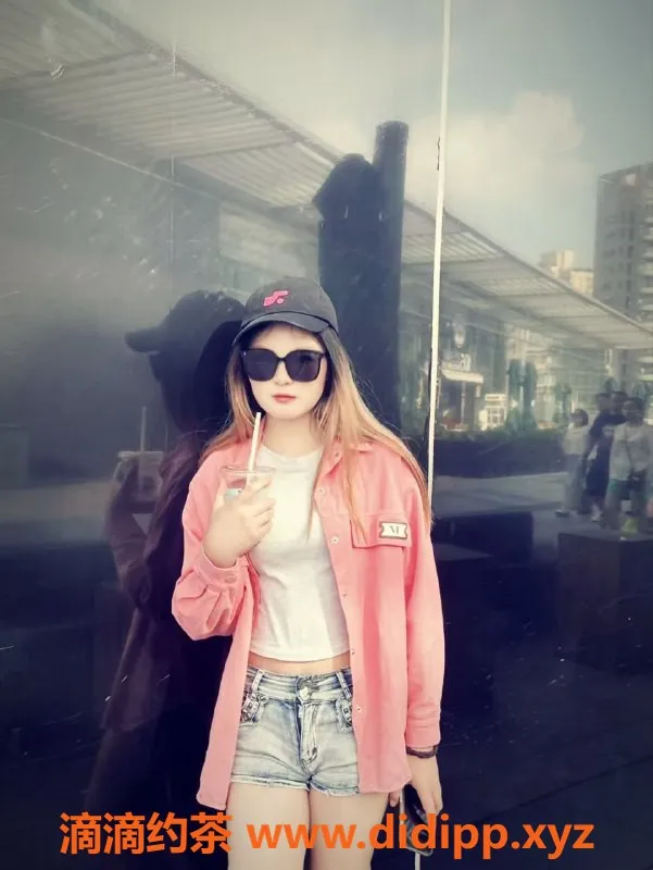 广州楼凤-黄埔御姐旦旦，600p/1100p等你来约！