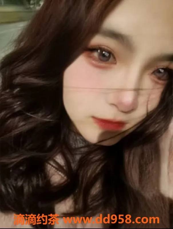 广州楼凤-黄埔御姐旦旦，600p/1100p等你来约！