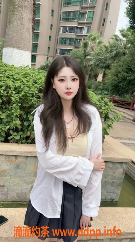 广州楼凤资源信息,白云区倩倩，课费800-1500，尽享私密服务