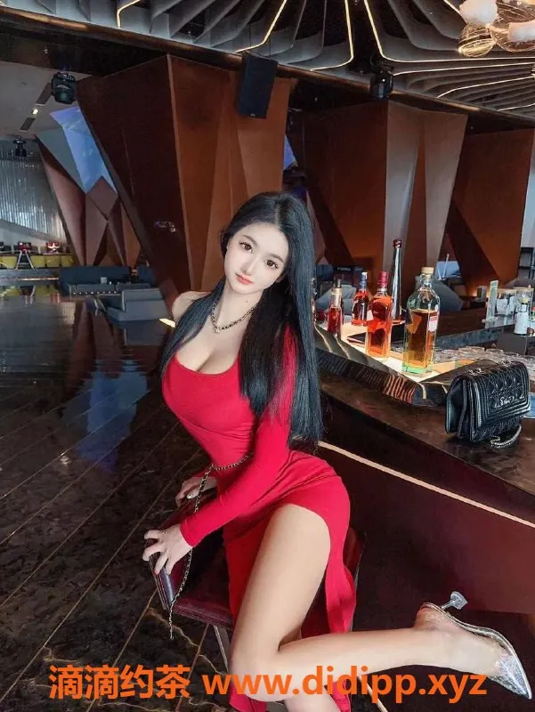 深圳楼凤-深圳宝安嫩妹嘉欣，莞式陪浴服务，500起