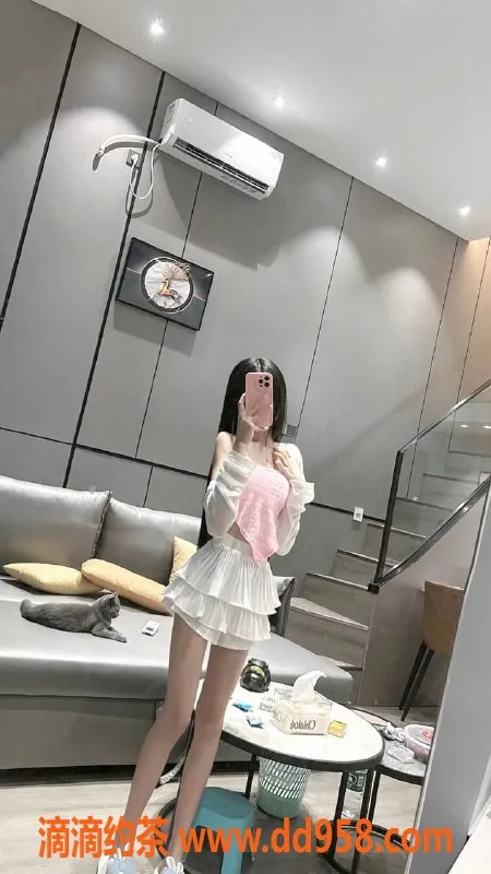 深圳楼凤资源信息,龙华心怡，人美身材好，服务超值