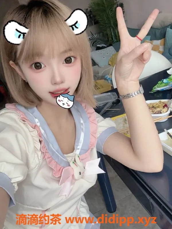 深圳楼凤资源信息,福田佳佳 18岁嫩妹 162cm 43kg 988元起