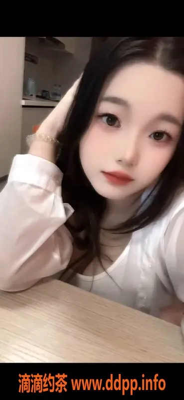 广州楼凤资源信息,广州天河小艺，嫩妹舌吻体验，600p