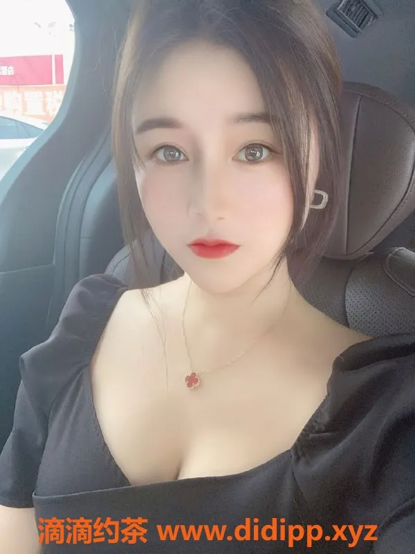 广州楼凤-天河区瑞雪儿，1300起，粉嫩长腿诱惑