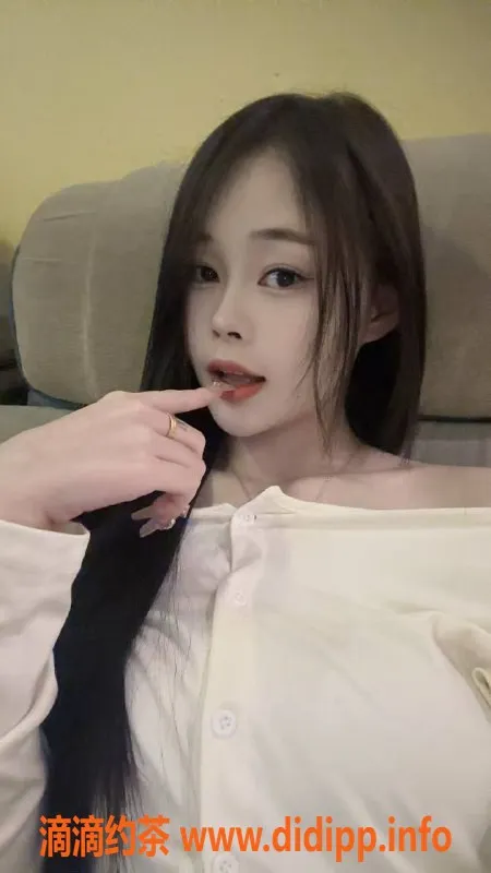 深圳楼凤-南山可欣，20岁165cm，45kg，优质服务等你来体验