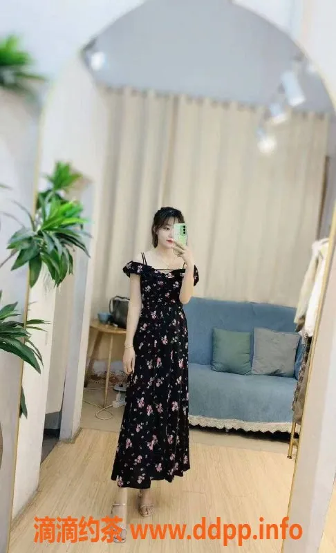 深圳楼凤-龙岗瞌睡虫：500起，嫩妹服务全包