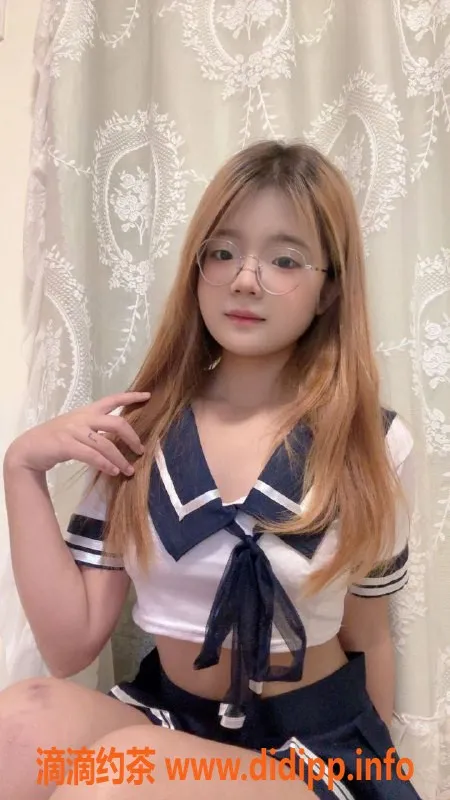 广州楼凤资源信息,广州番禺子涵，700元嫩妹服务，舌吻六九体验