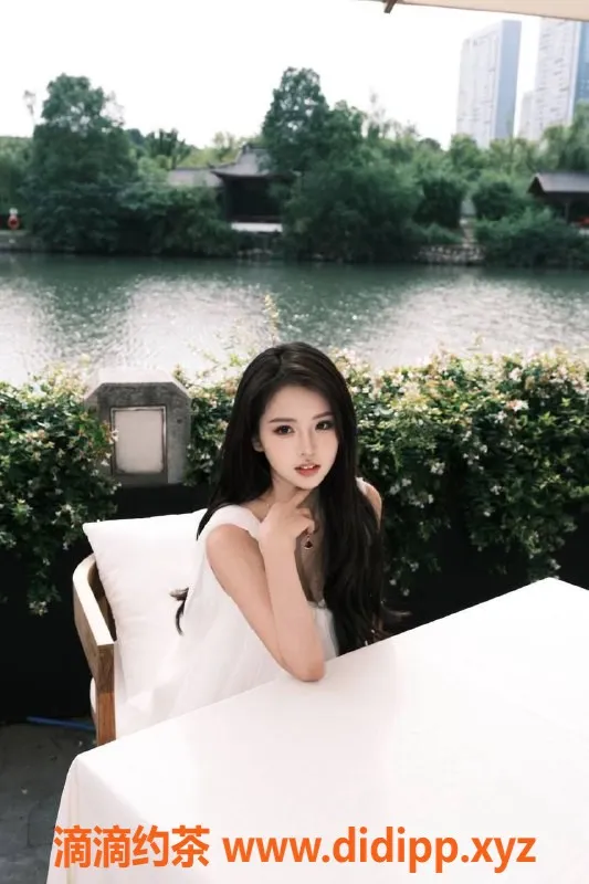 深圳楼凤-南山车主63，1498元体验优质服务