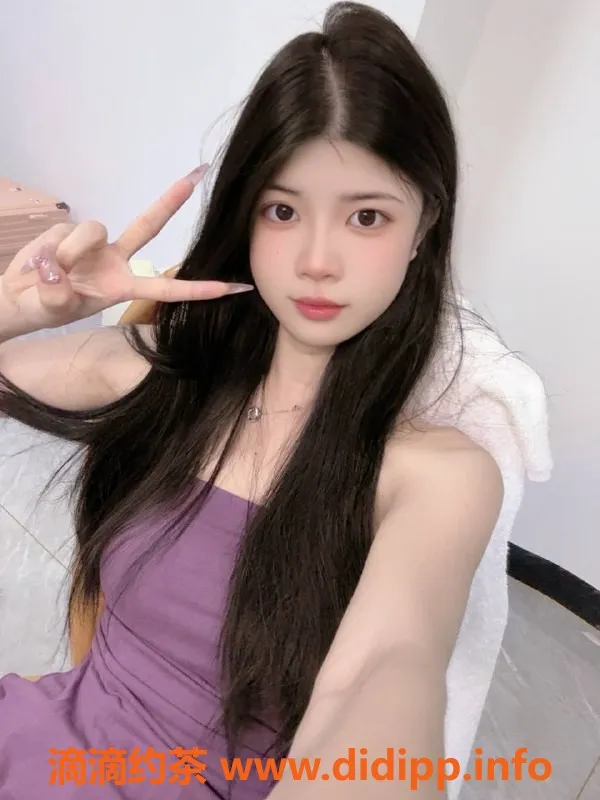 广州楼凤-广州白云嫩妹七七，600p六九服务