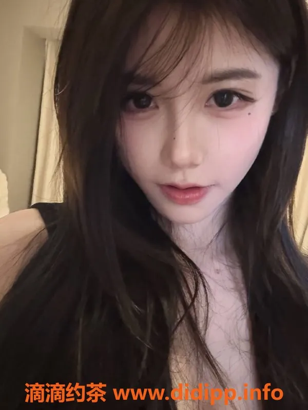 深圳楼凤资源信息,南山奶鹅，1500元起，服务多样，嫩妹来袭！