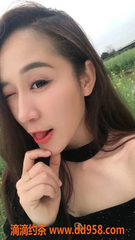 广州楼凤-番禺御姐菜菜，700p/1200pp服务，欢迎点评！