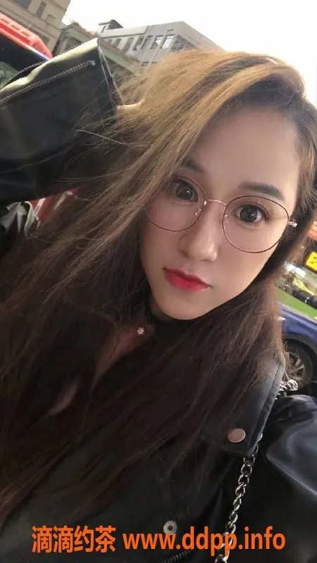 广州楼凤-番禺御姐菜菜，700p/1200pp服务，欢迎点评！