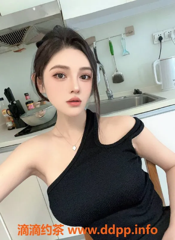 深圳楼凤资源信息,南山艾米，173cm长腿御姐，性感在线