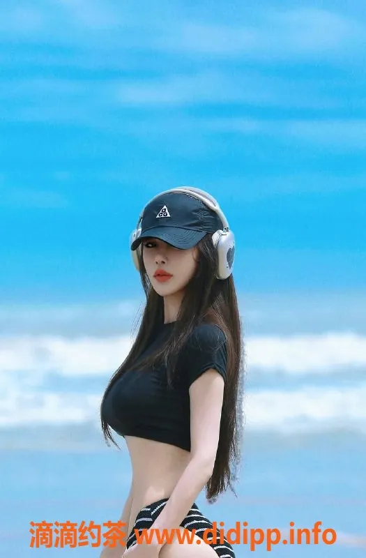 深圳楼凤-福田原野，1600元单人服务，2800元双人体验