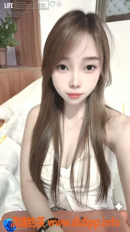 深圳楼凤-深圳龙岗洛希，700元享舌吻诱惑