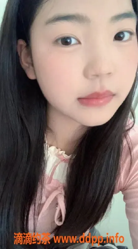 成都楼凤-成都市萌月，16岁158cm匀称小妹，600元一次服务