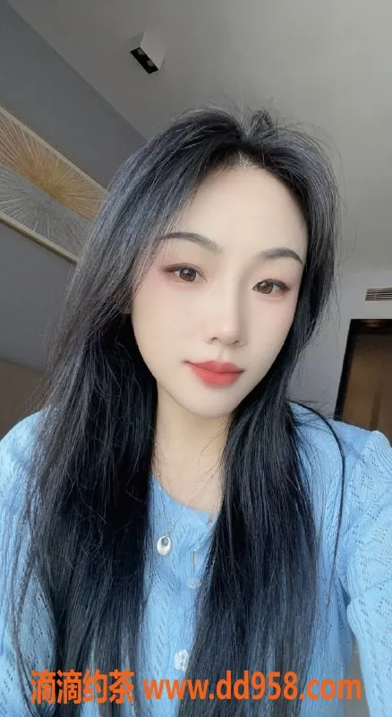 深圳楼凤-宝安豆豆，600p御姐服务，体验蛇纹魅力！