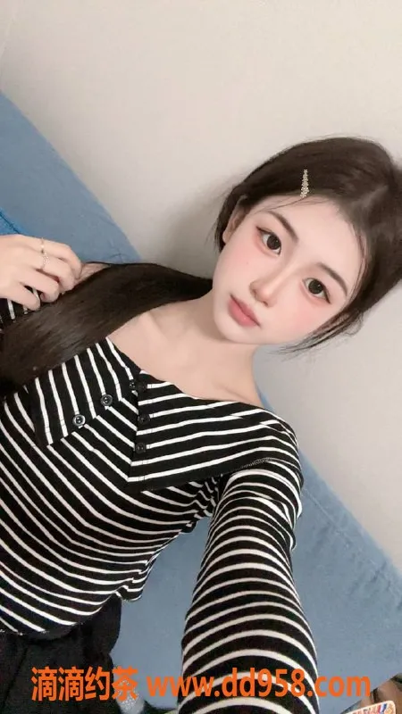 深圳楼凤-深圳龙华嫩妹雯雯，998元起服务