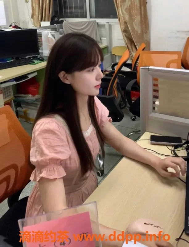 深圳楼凤资源信息,深圳南山艺名伊伊，服务项目多样，价格优惠