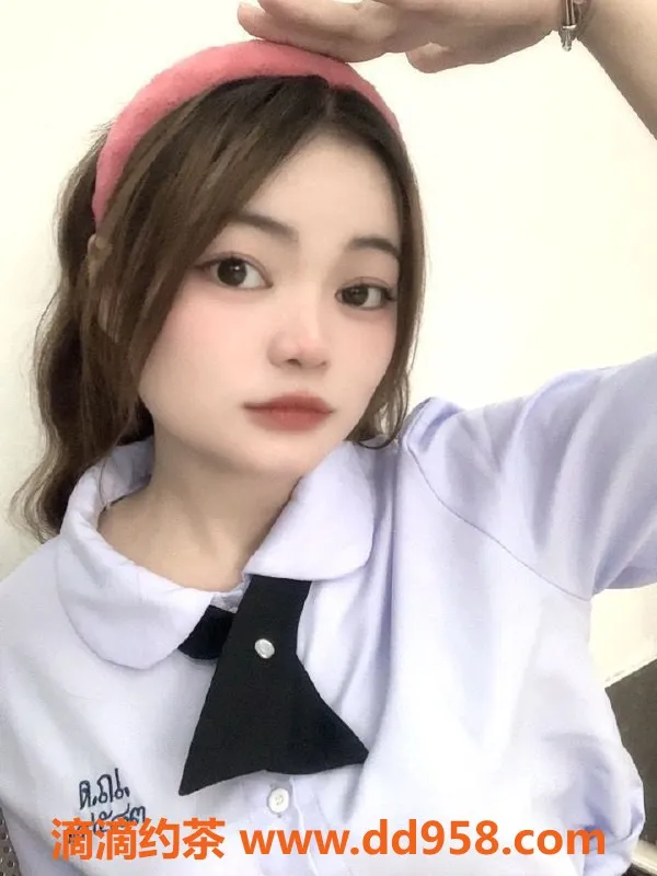 广州楼凤-金沙洲小喵，500元约会，舌吻御姐等你来体验