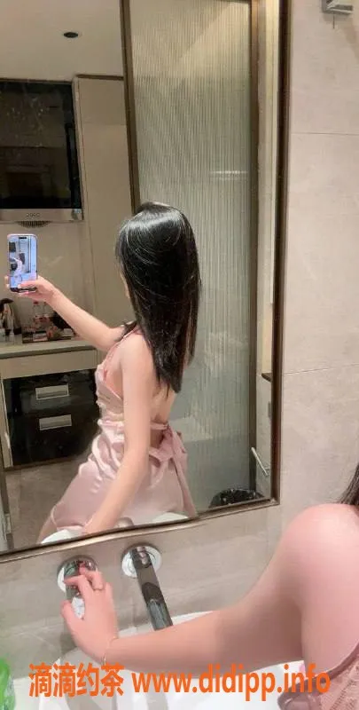 深圳楼凤资源信息,福田苏小猫，162高45重，1200起价