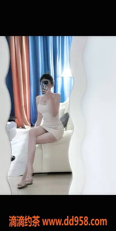 深圳楼凤资源信息,福田御姐张疏影，1000元起，制服、舌吻、六九服务等你来体验