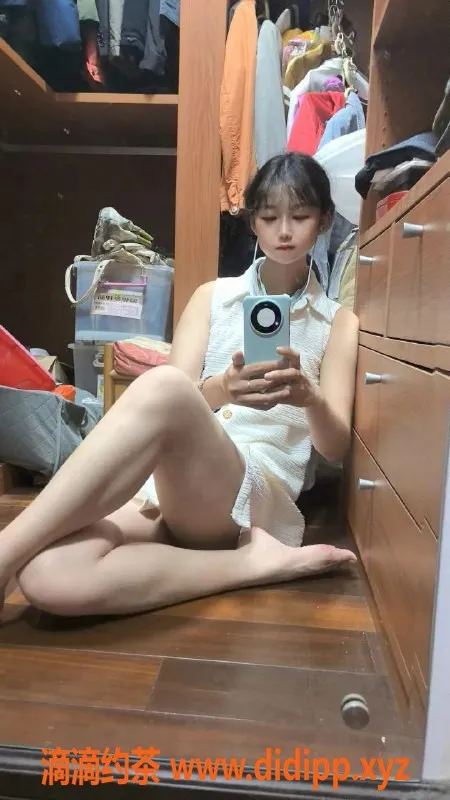 杭州楼凤资源信息,拱墅区安玥：168cm，20岁嫩妹，服务超好