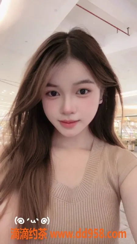 深圳楼凤-福田嫩妹希蕊，800元享鸳鸯浴服务